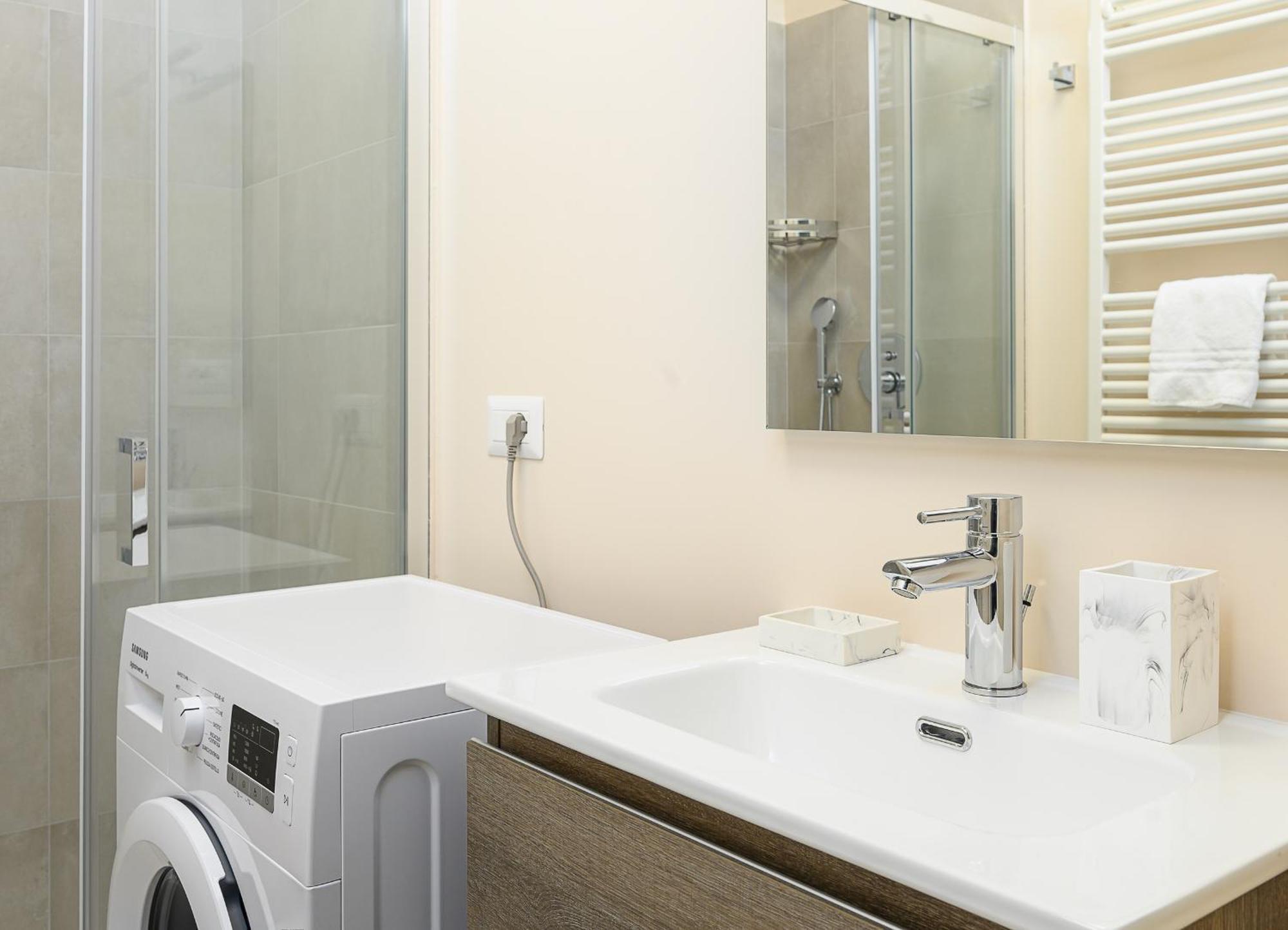 מילאנו Suites In Porta Garibaldi & Chinatown - City Center Well Connected מראה חיצוני תמונה